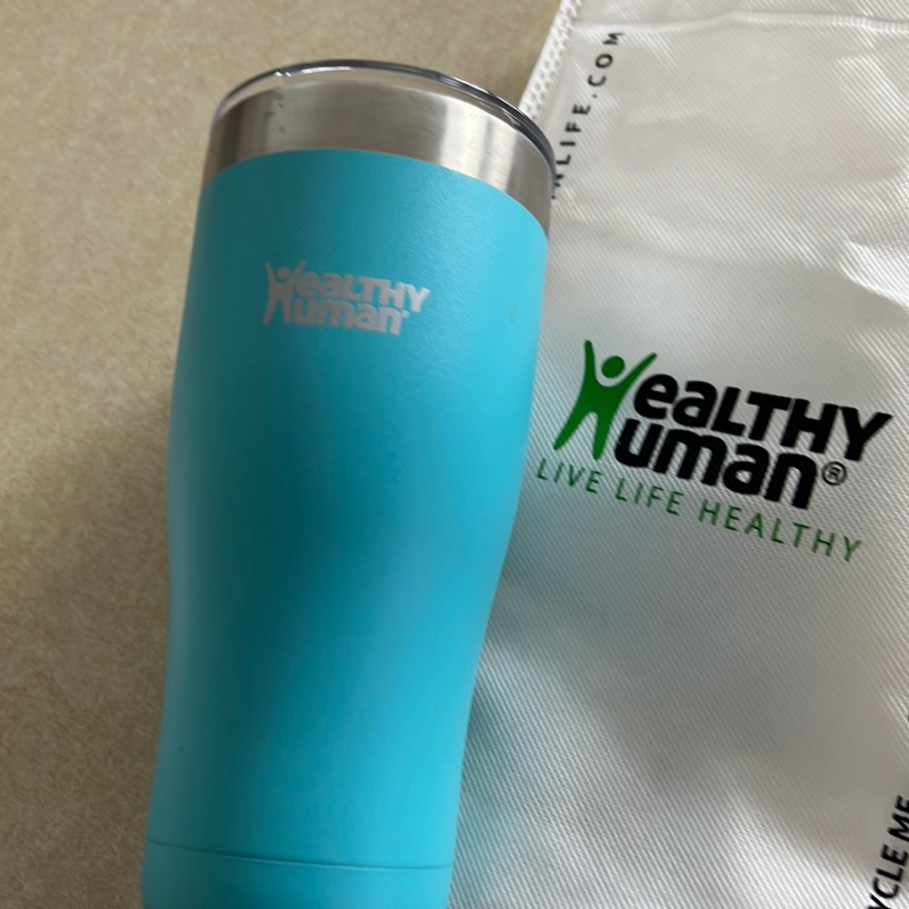 Cold or hot drink container